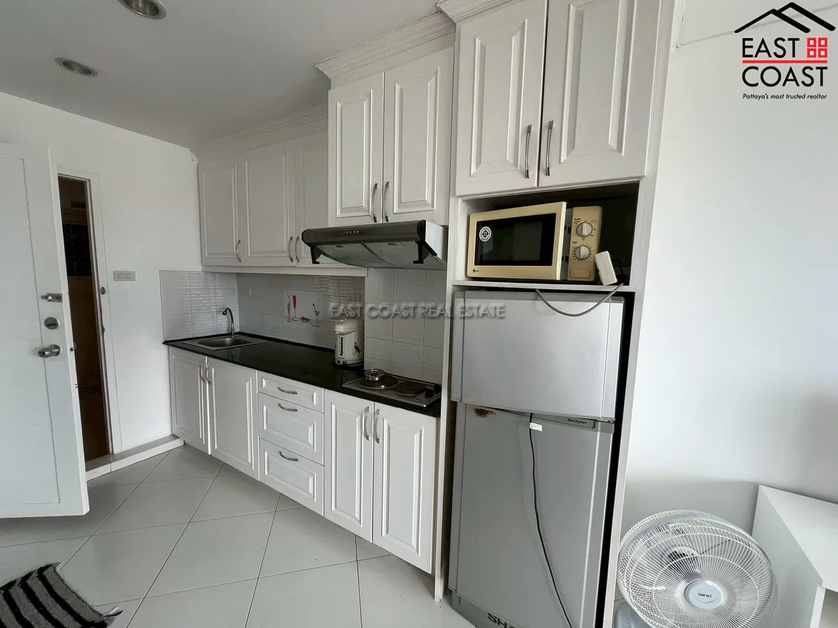 Jomtien Thip Condotel photo 9