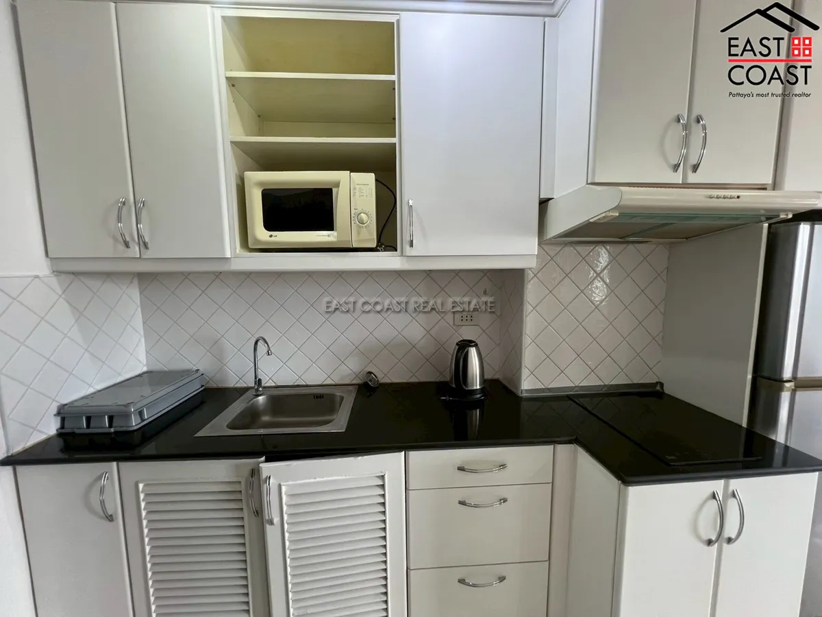 Jomtien Thip Condotel photo 10