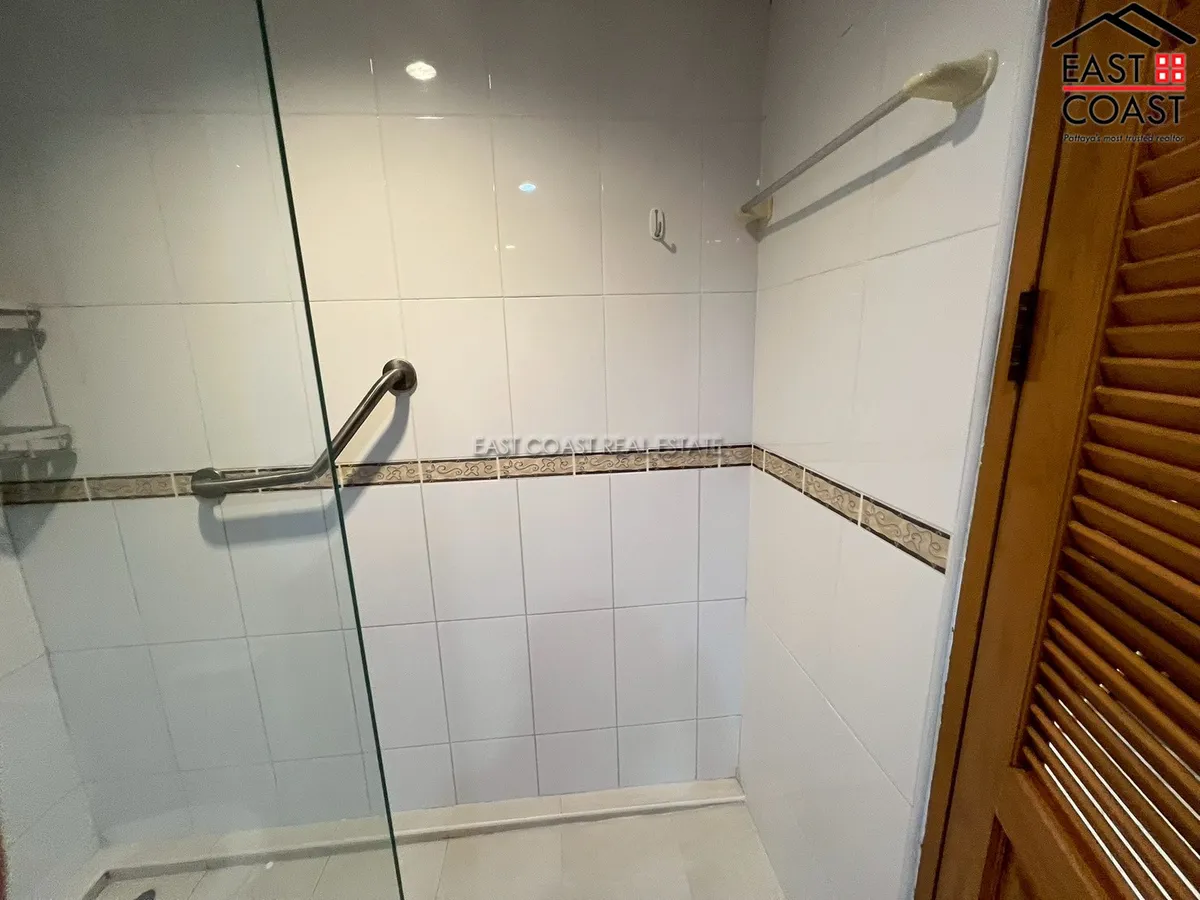 Jomtien Thip Condotel photo 4
