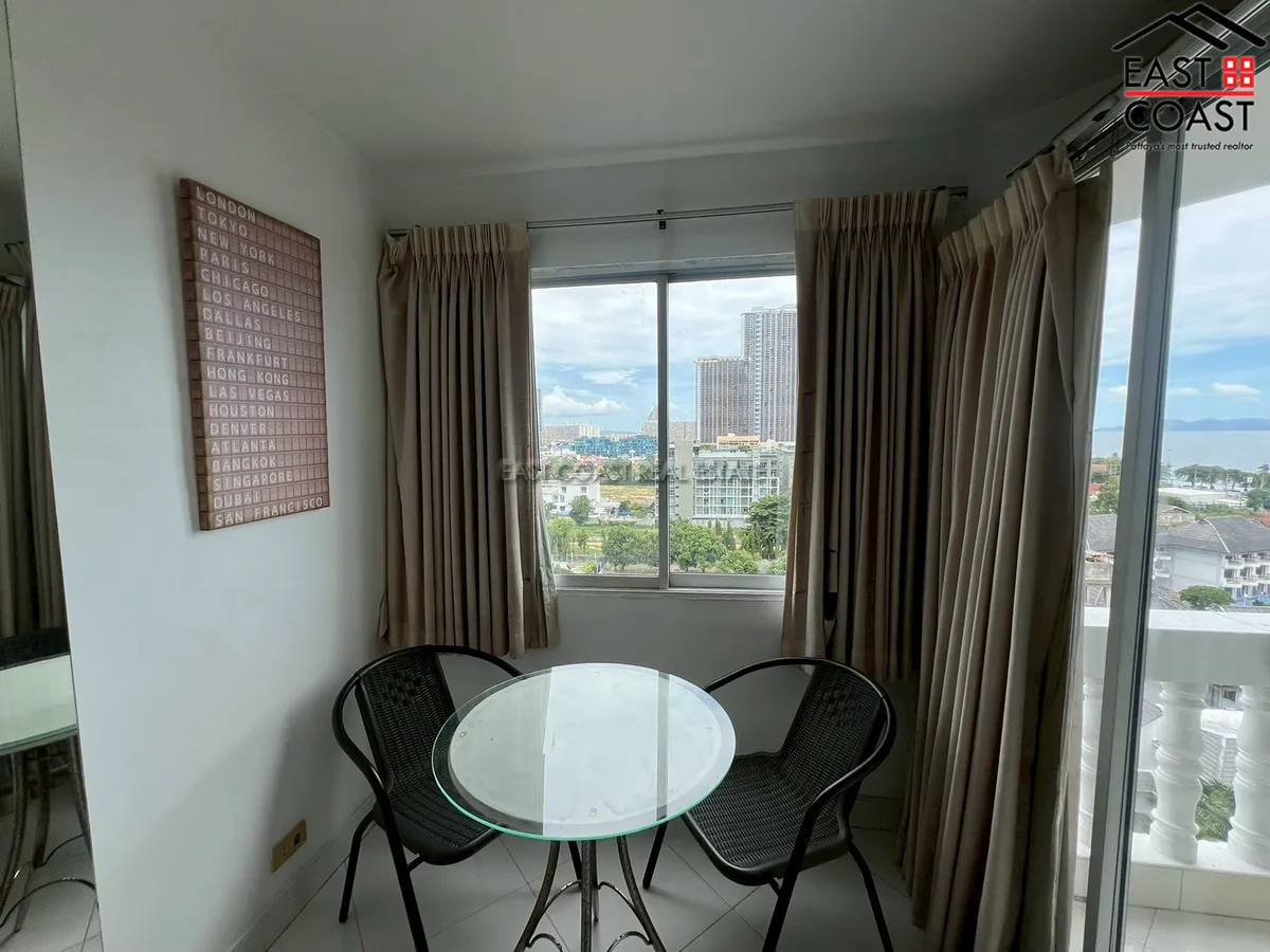 Jomtien Thip Condotel photo 16