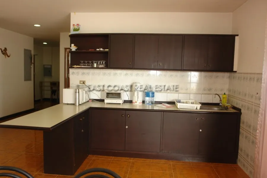 Jomtien Complex photo 8
