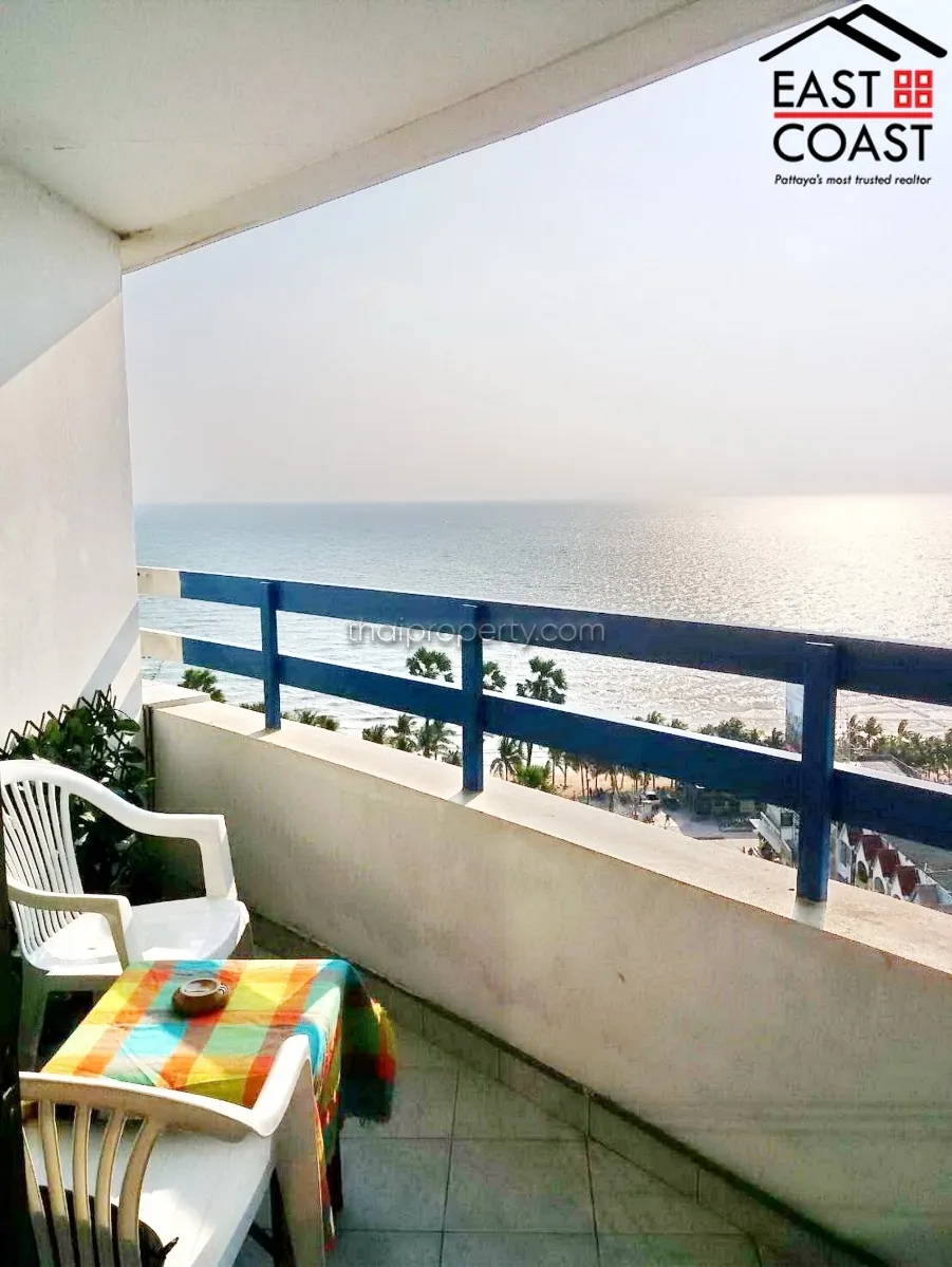 Jomtien Plaza photo 14