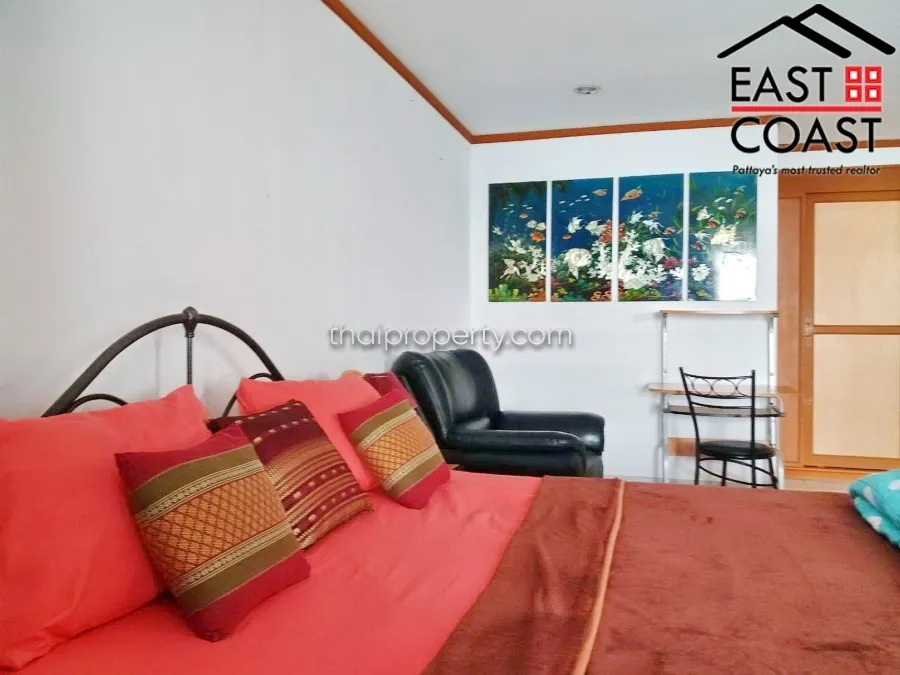 Jomtien Plaza photo 4