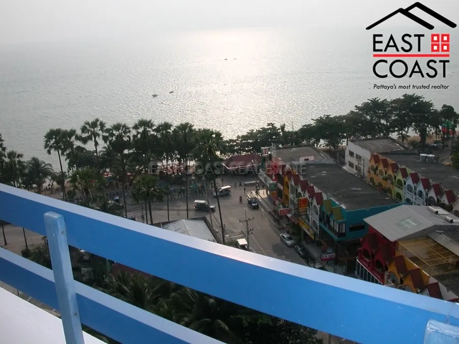 Jomtien Plaza photo 11