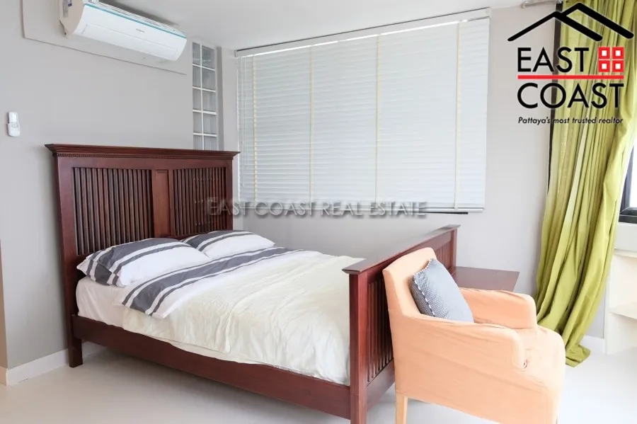 Jomtien Complex photo 9