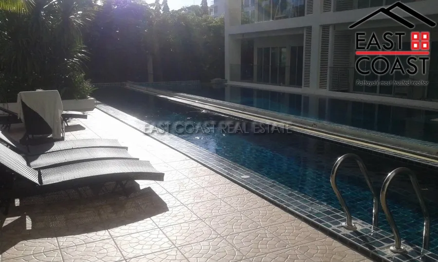 Sunset Boulevard 2 photo 13