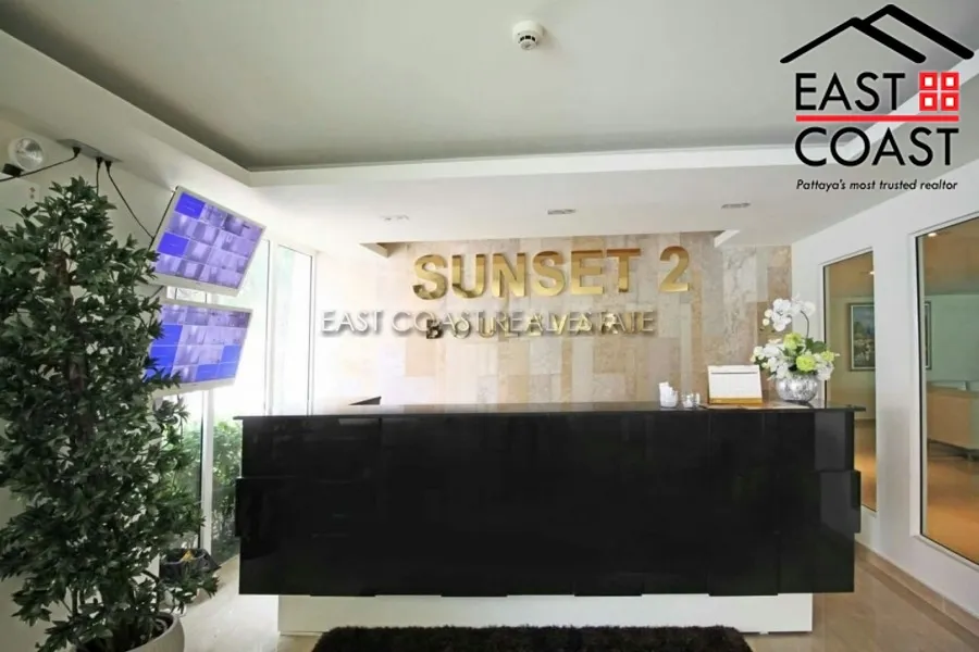Sunset Boulevard 2 photo 10