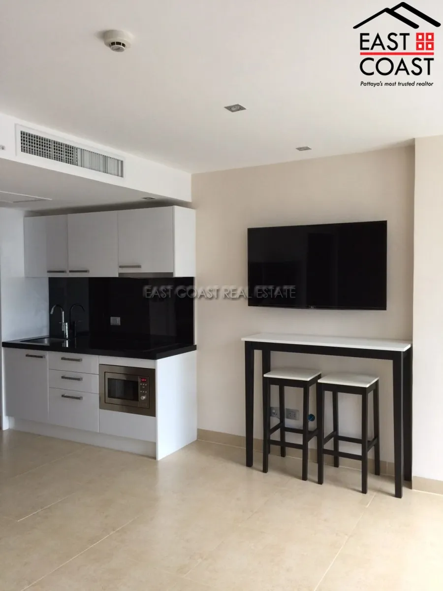 Centara Avenue Residence photo 5