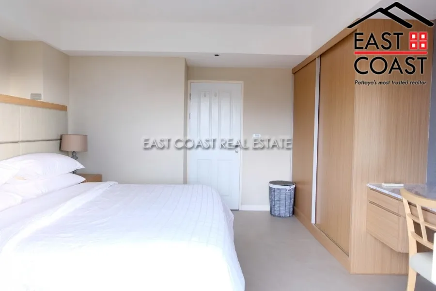 Chateau Dale Towers photo 15