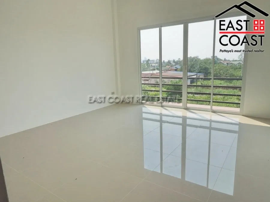 Shop House photo 29