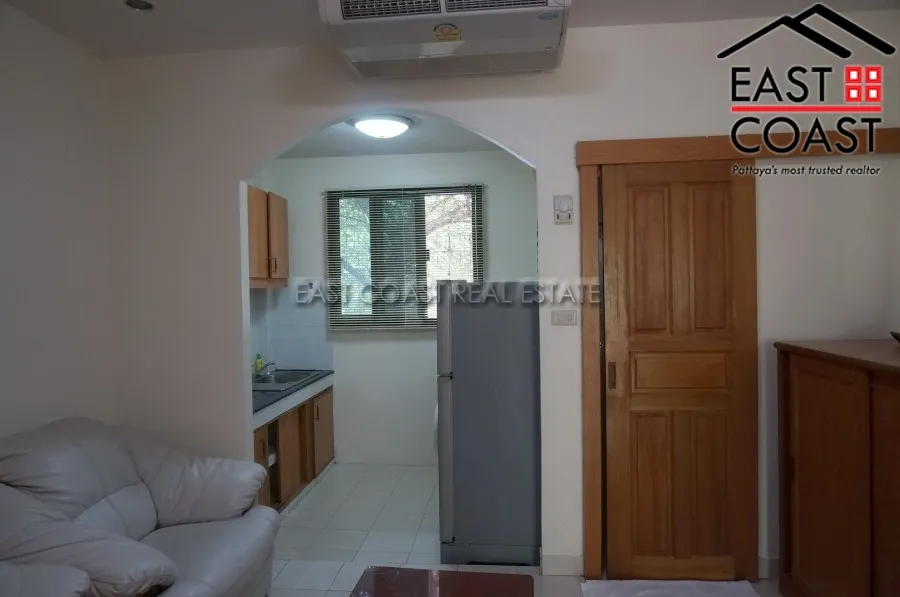 Happy Valley Guesthouse photo 10