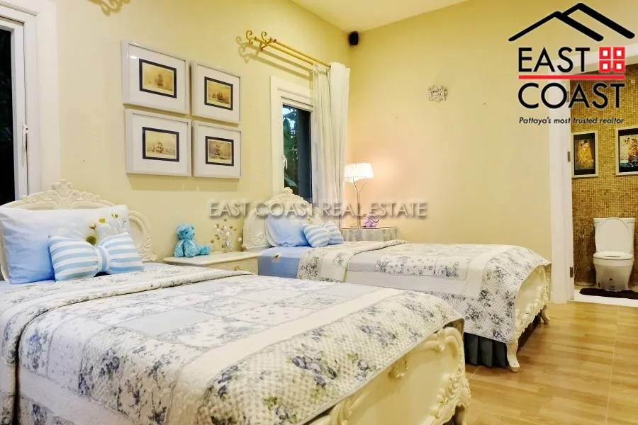 Silk Road Place photo 33