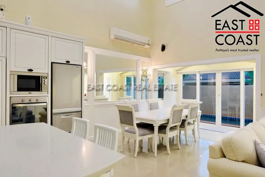 Silk Road Place photo 11