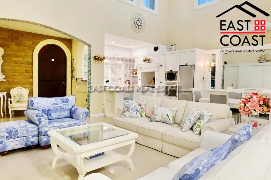 Silk Road Place photo 8
