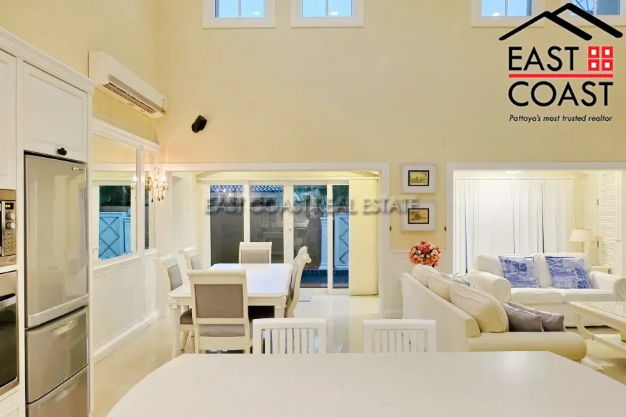 Silk Road Place photo 10