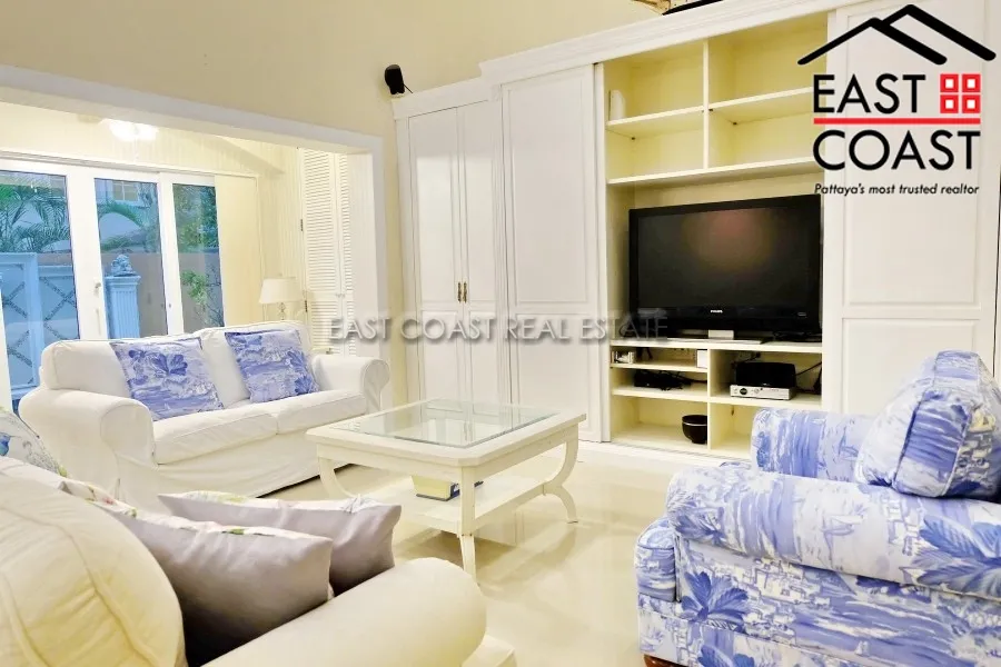 Silk Road Place photo 6