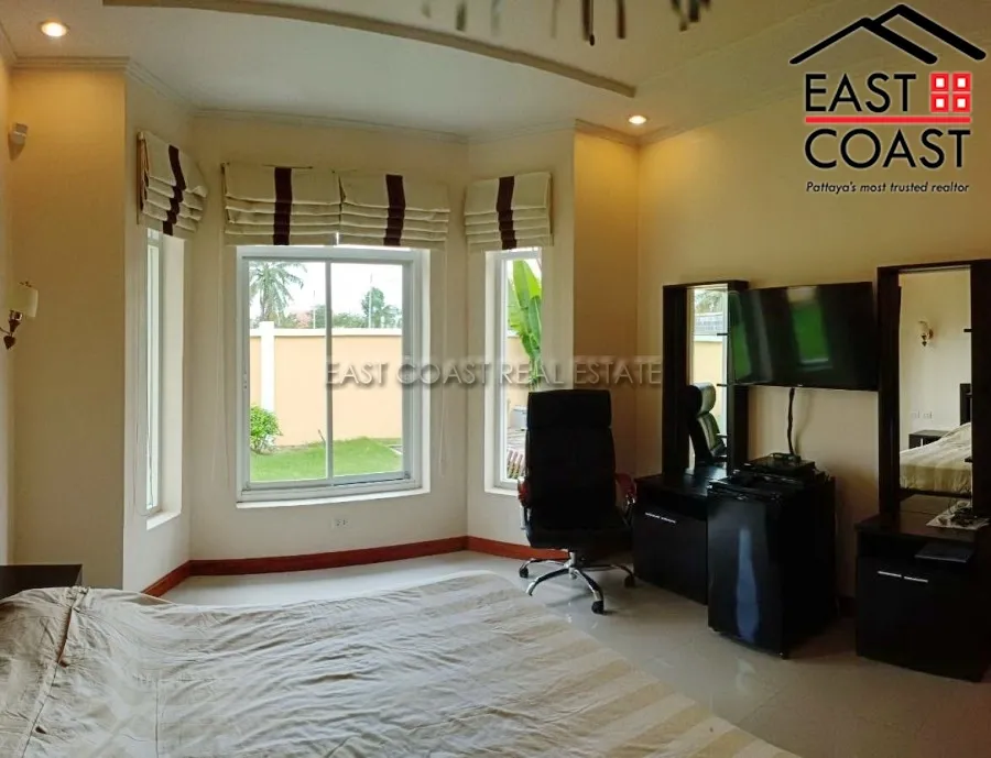 The Chase Villas photo 9