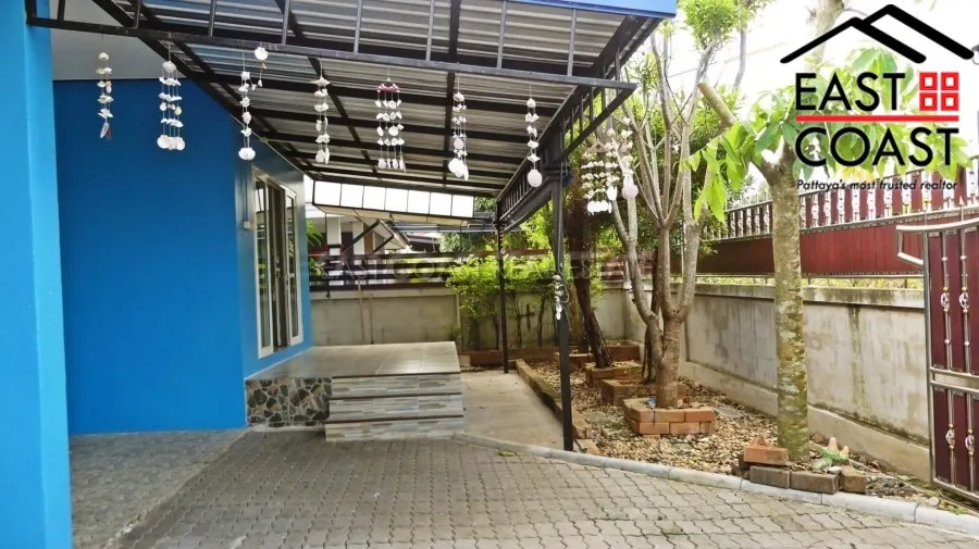 Private House Sattahip photo 6