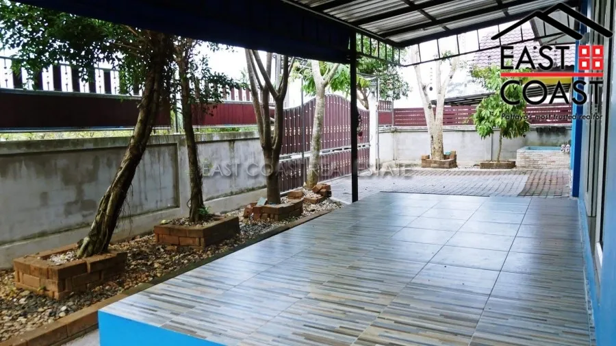 Private House Sattahip photo 19