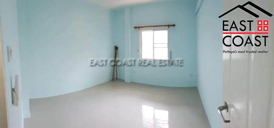 Private House Sattahip photo 13