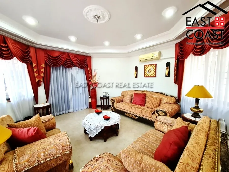 Lakeside Court 1 photo 9