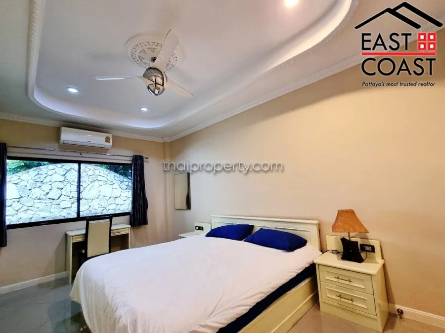 Thepnimit Villa photo 14