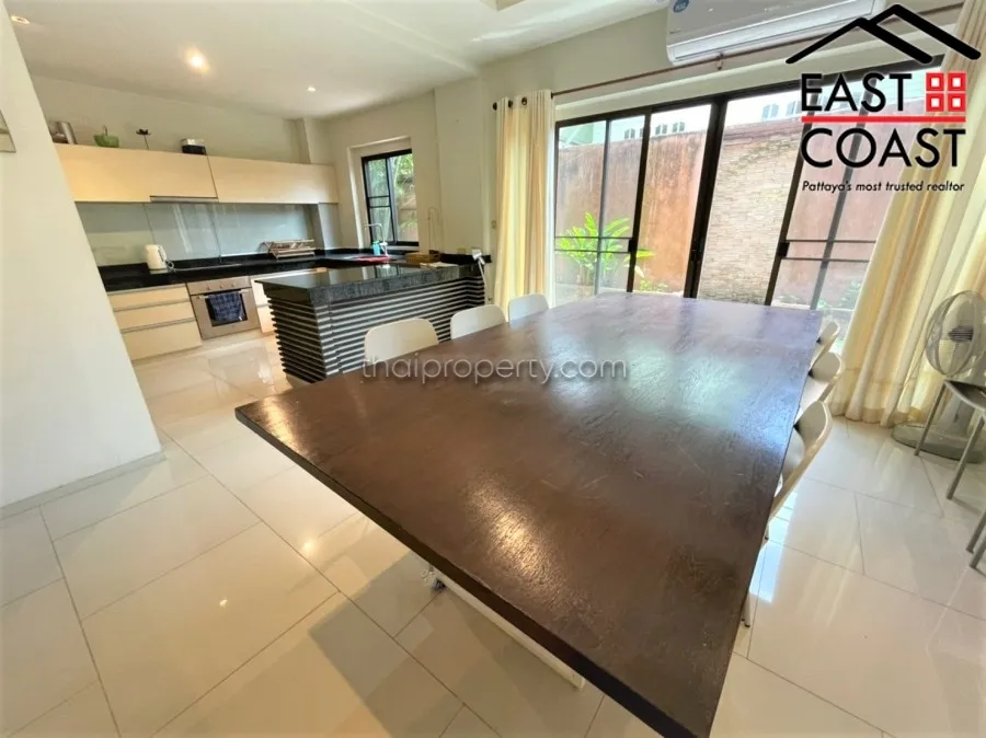 Baan Somprasong photo 7