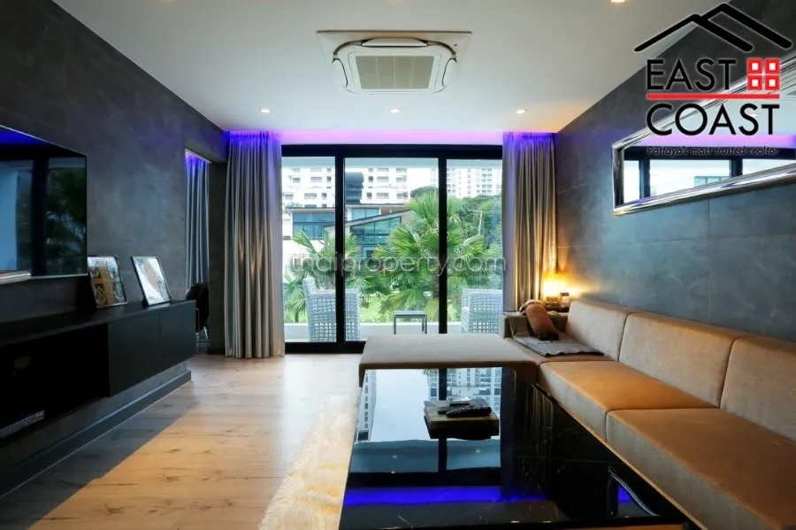 Private Pool Villa photo 15