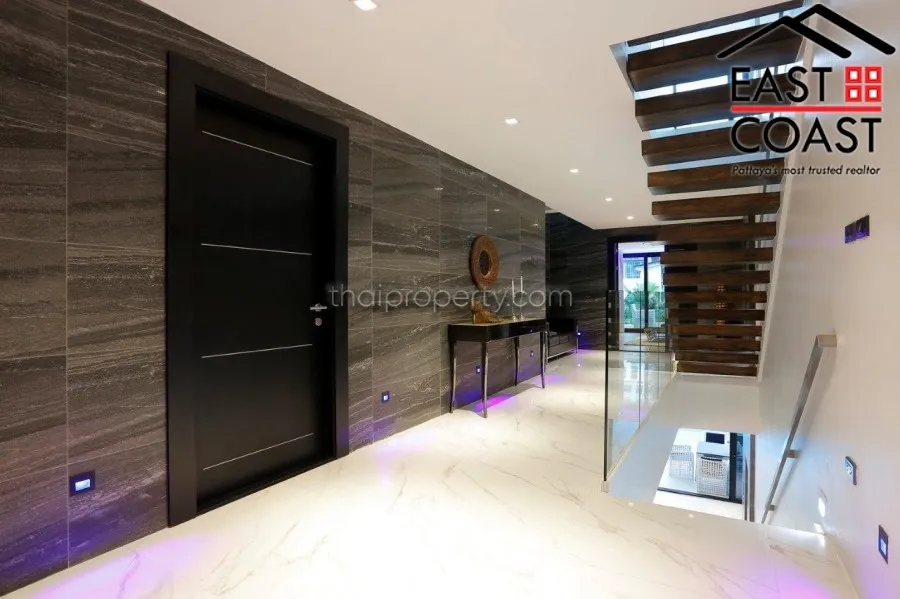 Private Pool Villa photo 21
