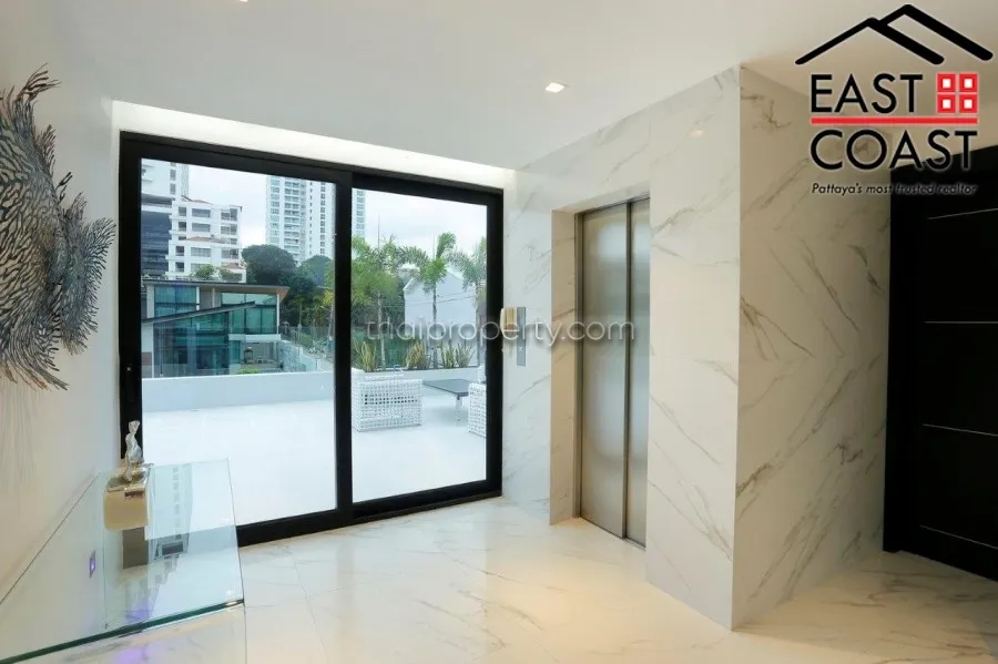 Private Pool Villa photo 24