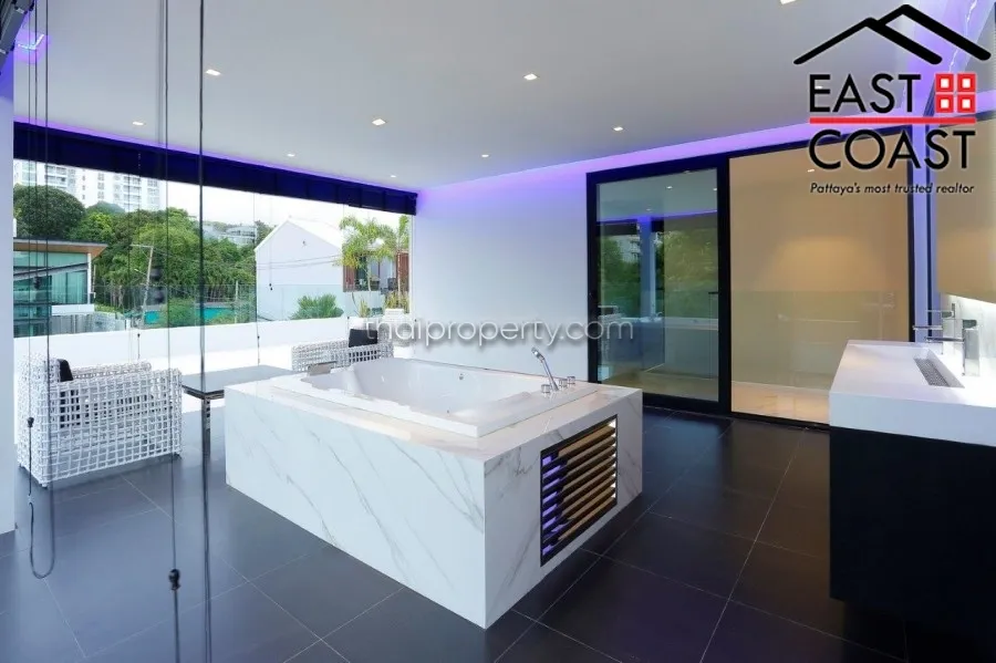 Private Pool Villa photo 27