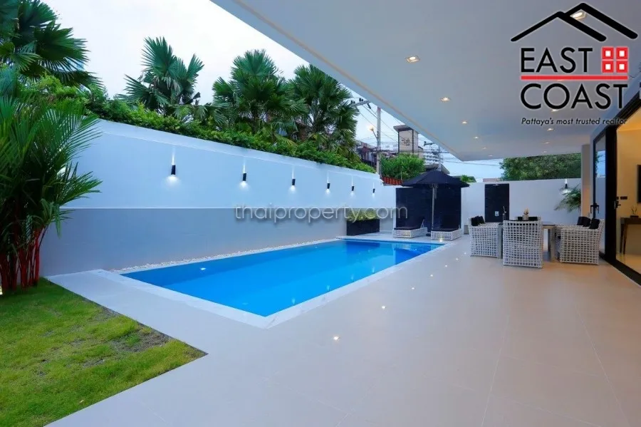 Private Pool Villa photo 33