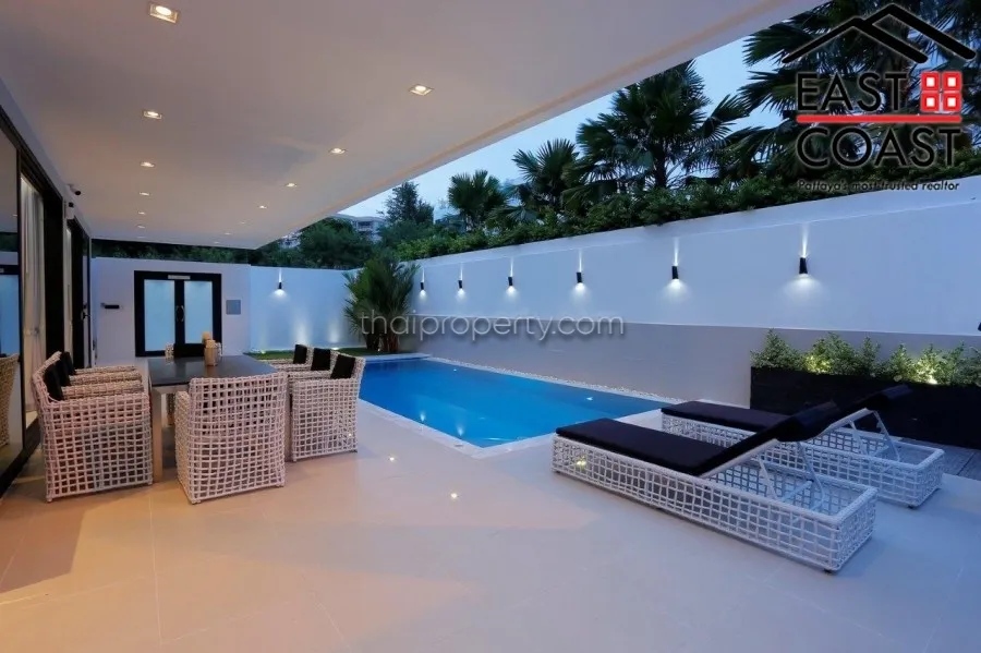 Private Pool Villa photo 35
