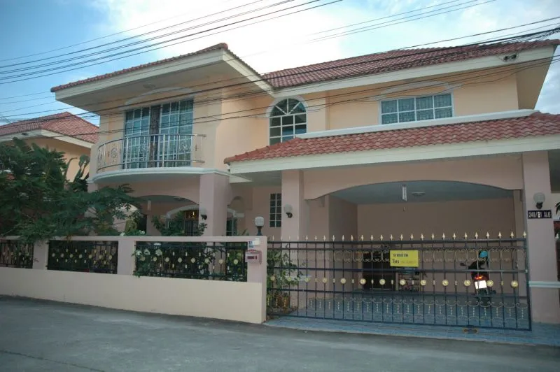 Dusit Pattaya Village