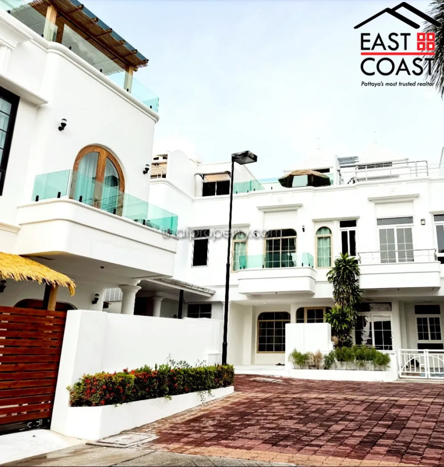 Beach House Wongamat photo 22