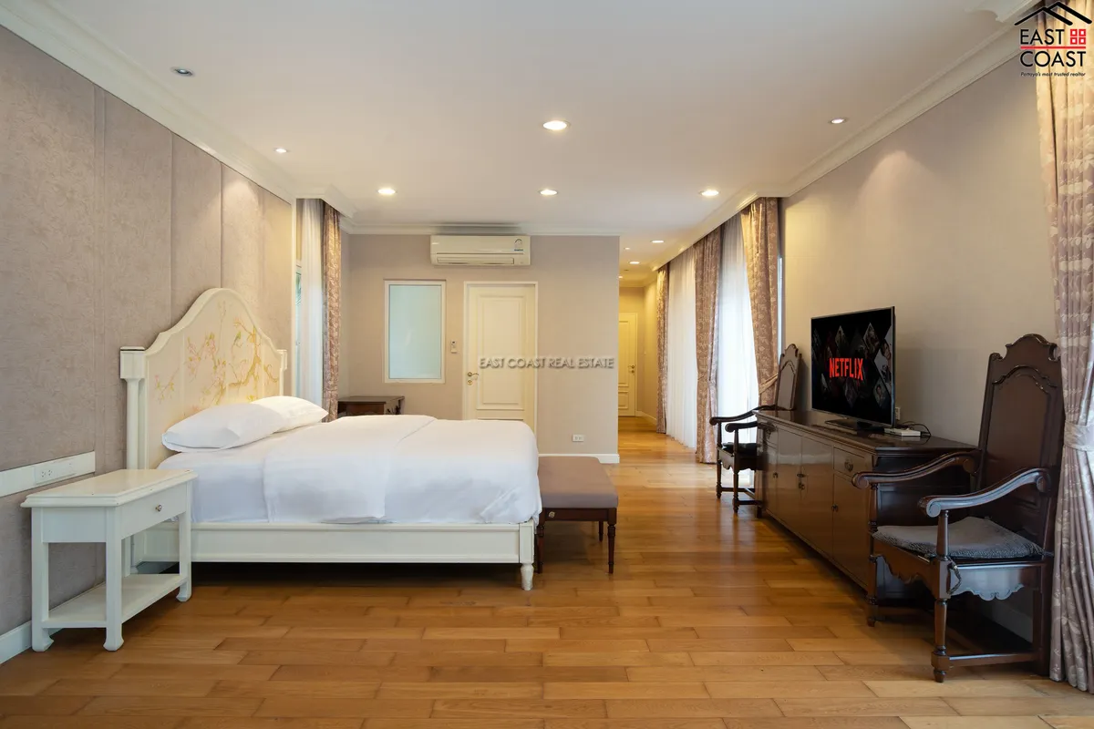 Siam Royal View photo 3
