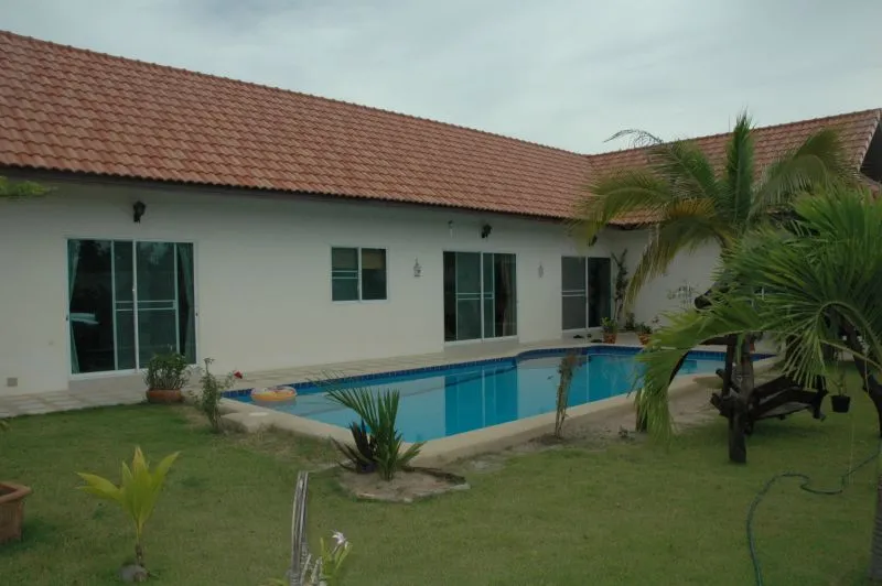 Suksabai Villa