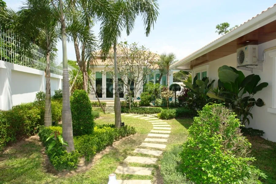 Jomtien Park Villas photo 30