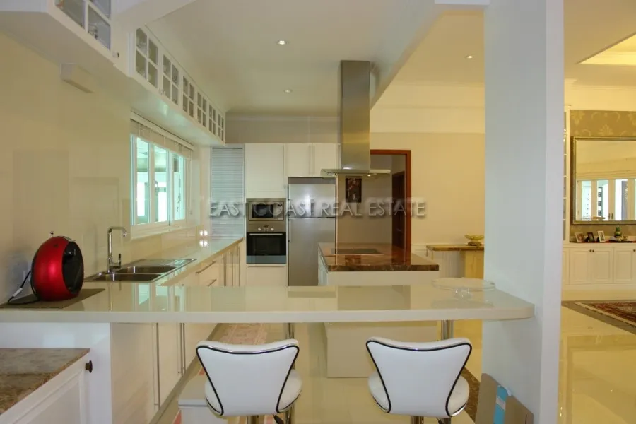 Jomtien Park Villas photo 16