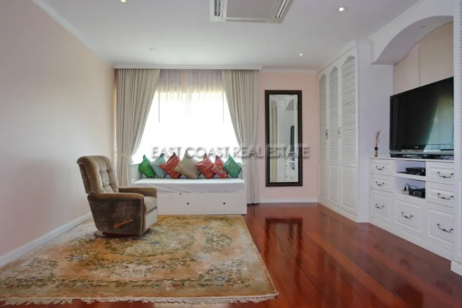 Jomtien Park Villas photo 9