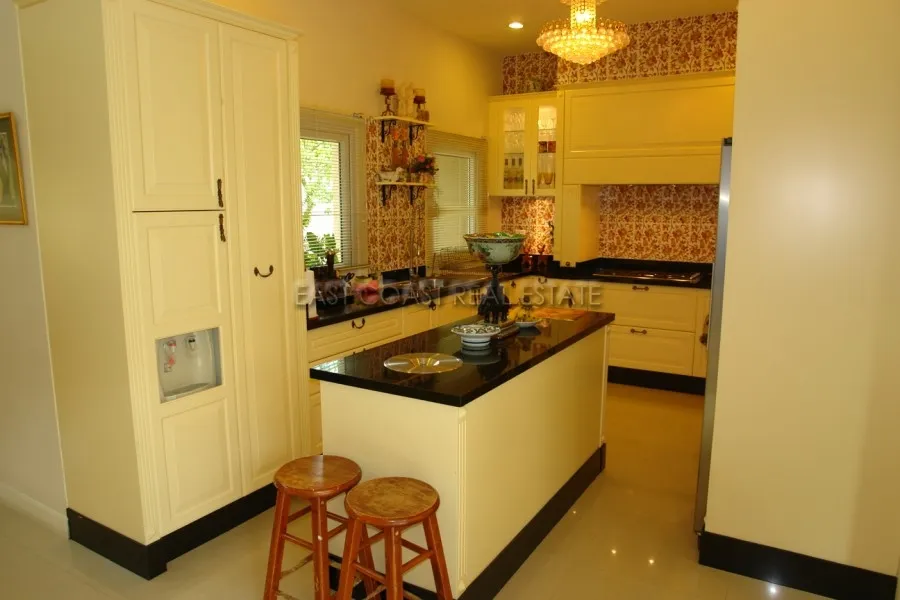 Silk Road Place photo 13