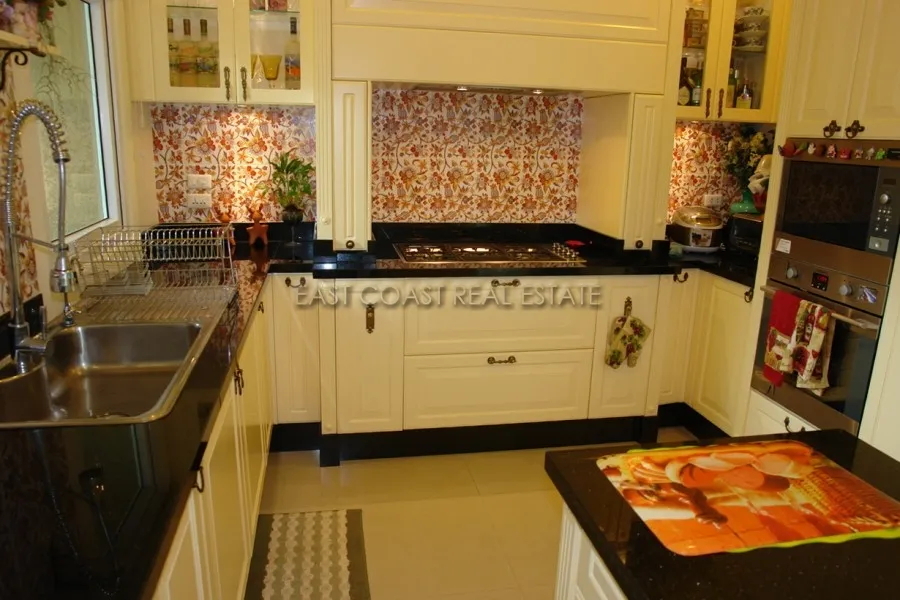 Silk Road Place photo 12