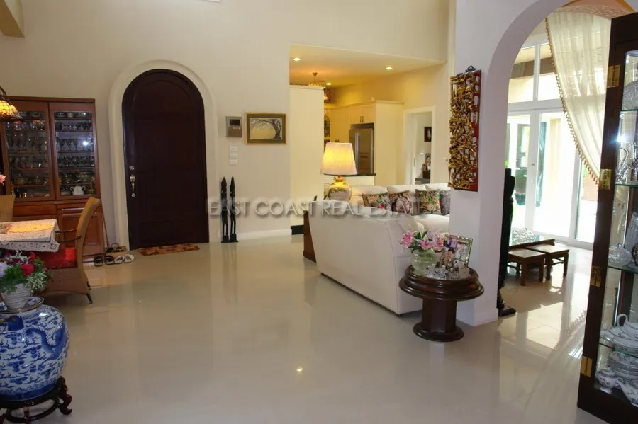 Silk Road Place photo 11