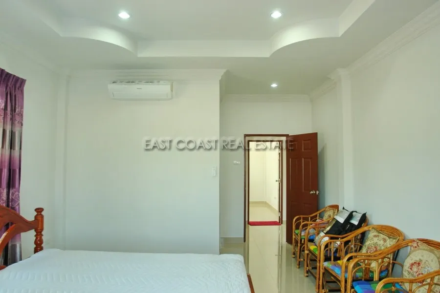 Passorn Village 2 photo 9