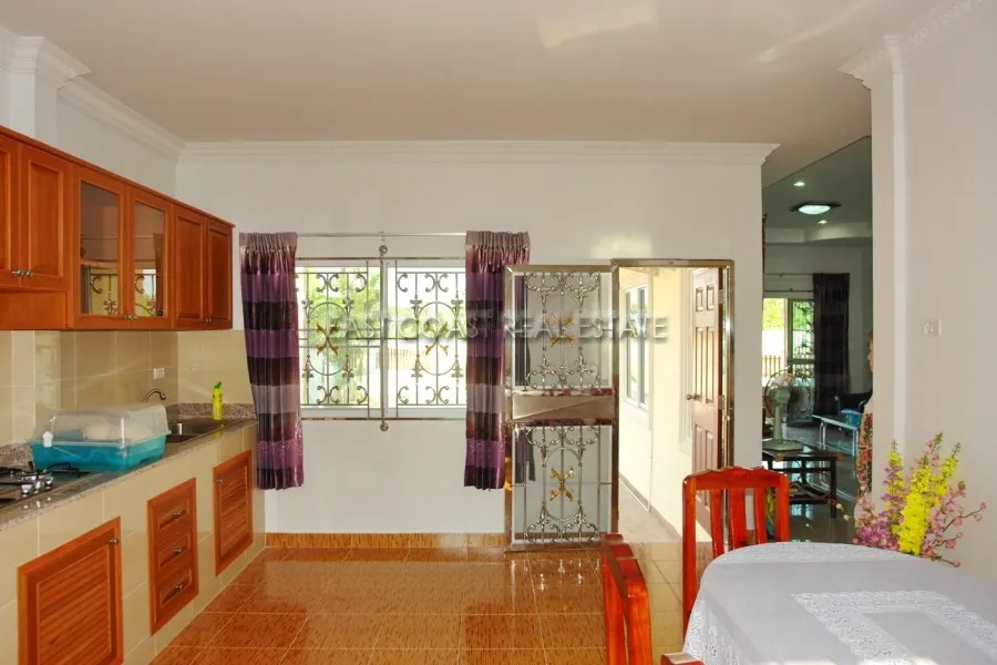Passorn Village 2 photo 6