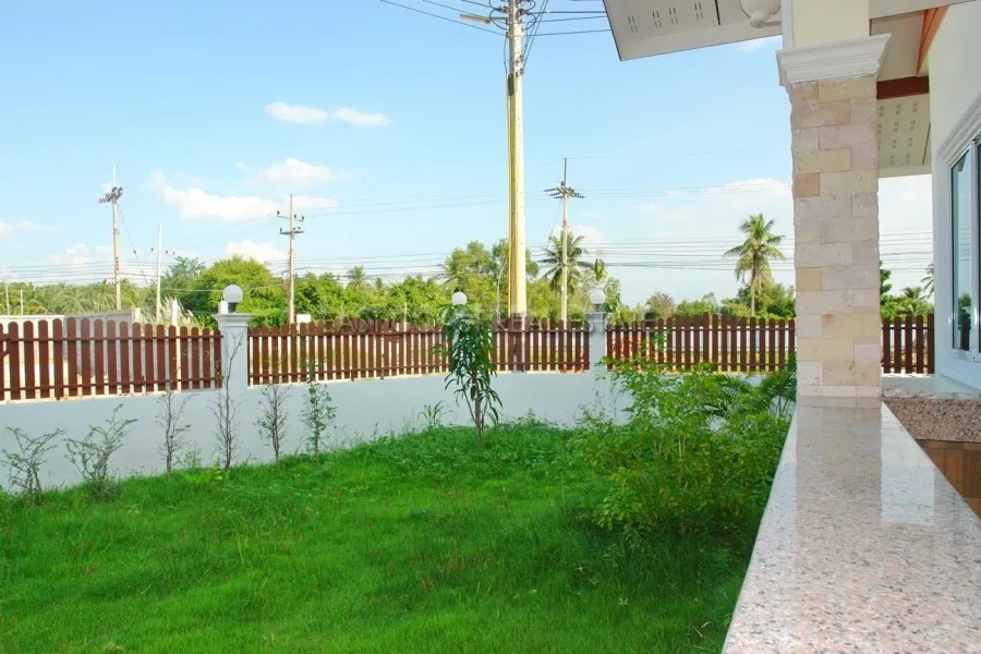 Passorn Village 2 photo 20