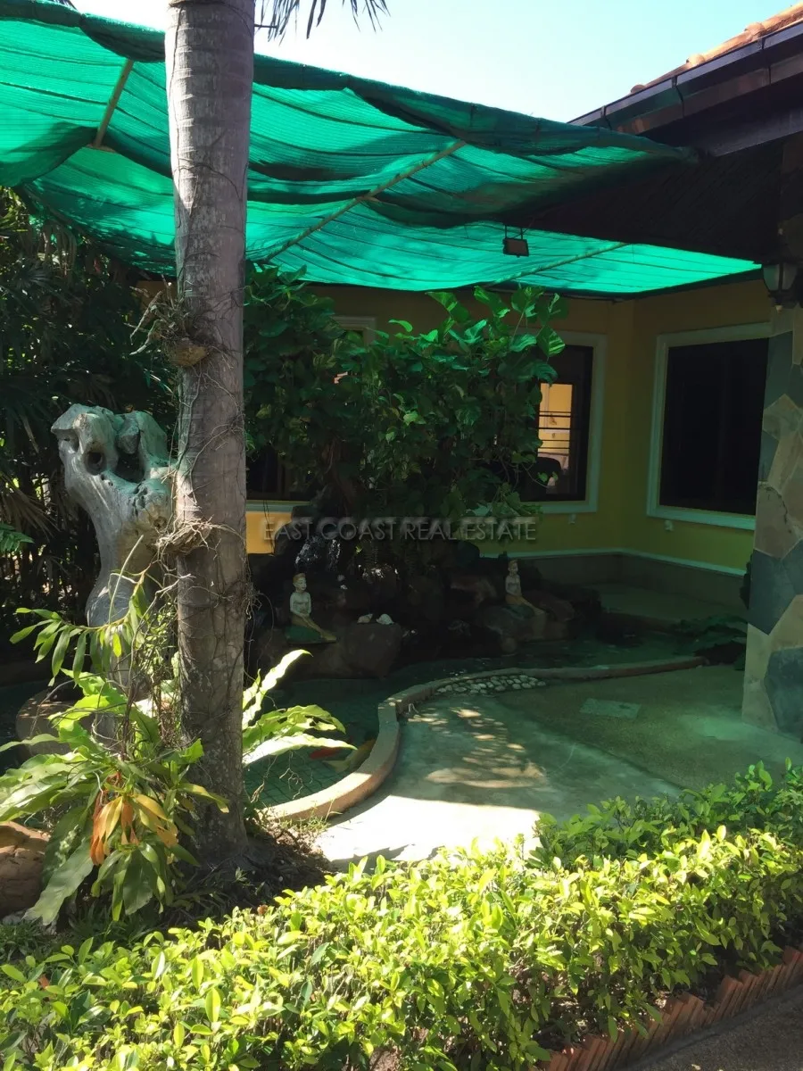 Soi Thepnimit photo 13