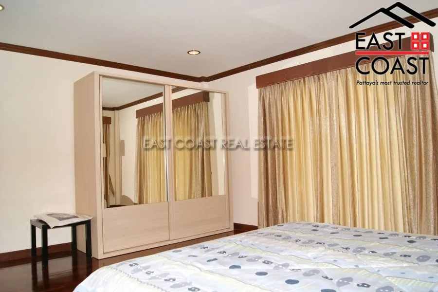 Pattaya Thani photo 24
