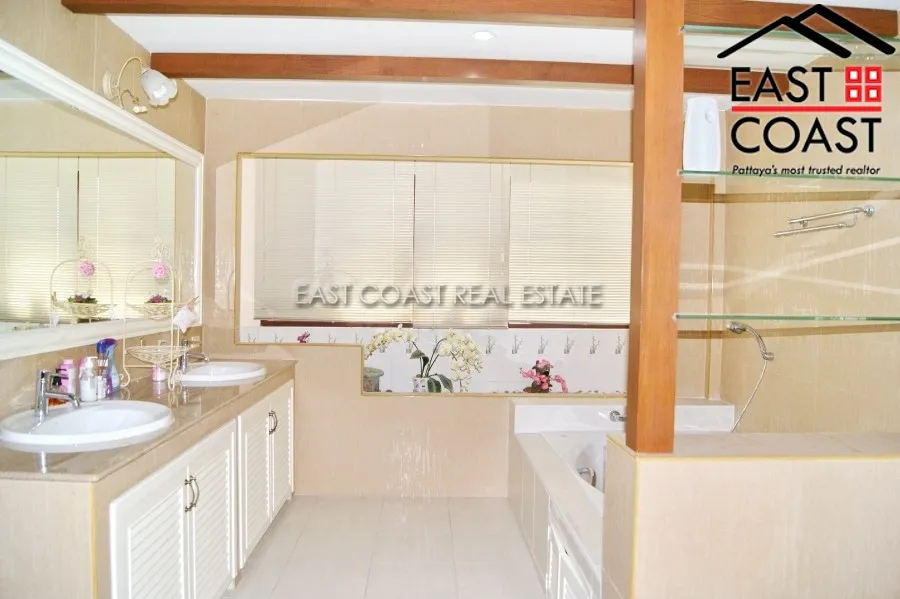 Pattaya Thani photo 33
