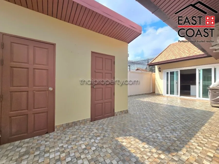 Pool View Villa photo 12
